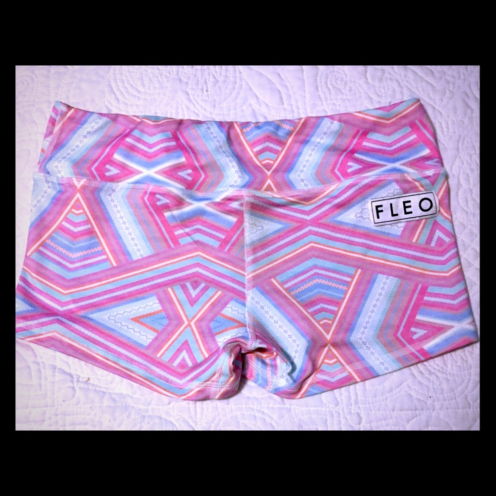 Fleo pink Aztec medium originals